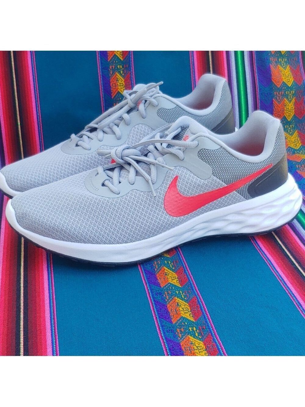 Nike Women's Revolution 6 Gray and Red Athletic Running Shoes size 10.5 NWT - Picture 7 of 17